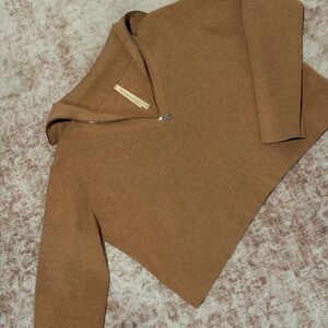 Aritzia Camel Brown Quarter Zip - Small